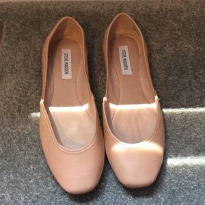 Steve Madden Tan Amyee flats
